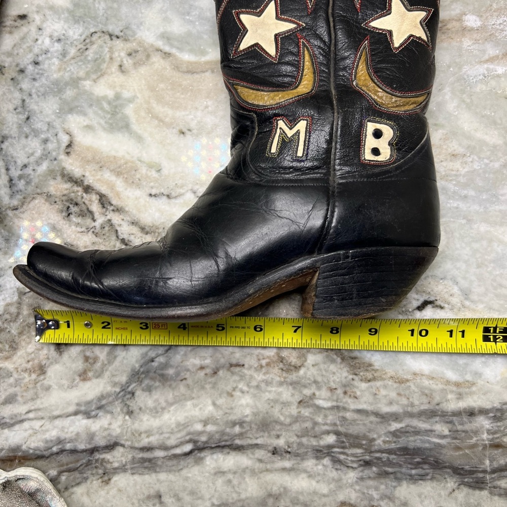 Vintage Leather Boots with moon and star designs - Picture 10 of 12